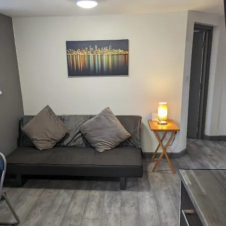 Station Apartments Ashton in Makerfield Exterior photo