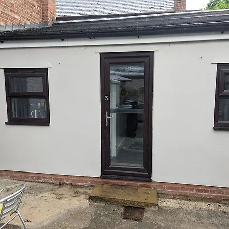 Station Apartments Ashton in Makerfield Exterior photo