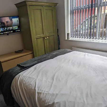 Station Apartments Ashton in Makerfield Room photo