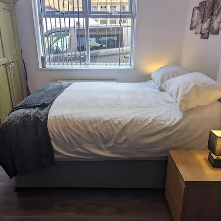 Station Apartments Ashton in Makerfield Room photo