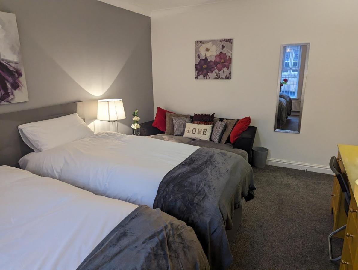Station Apartment Ashton in Makerfield