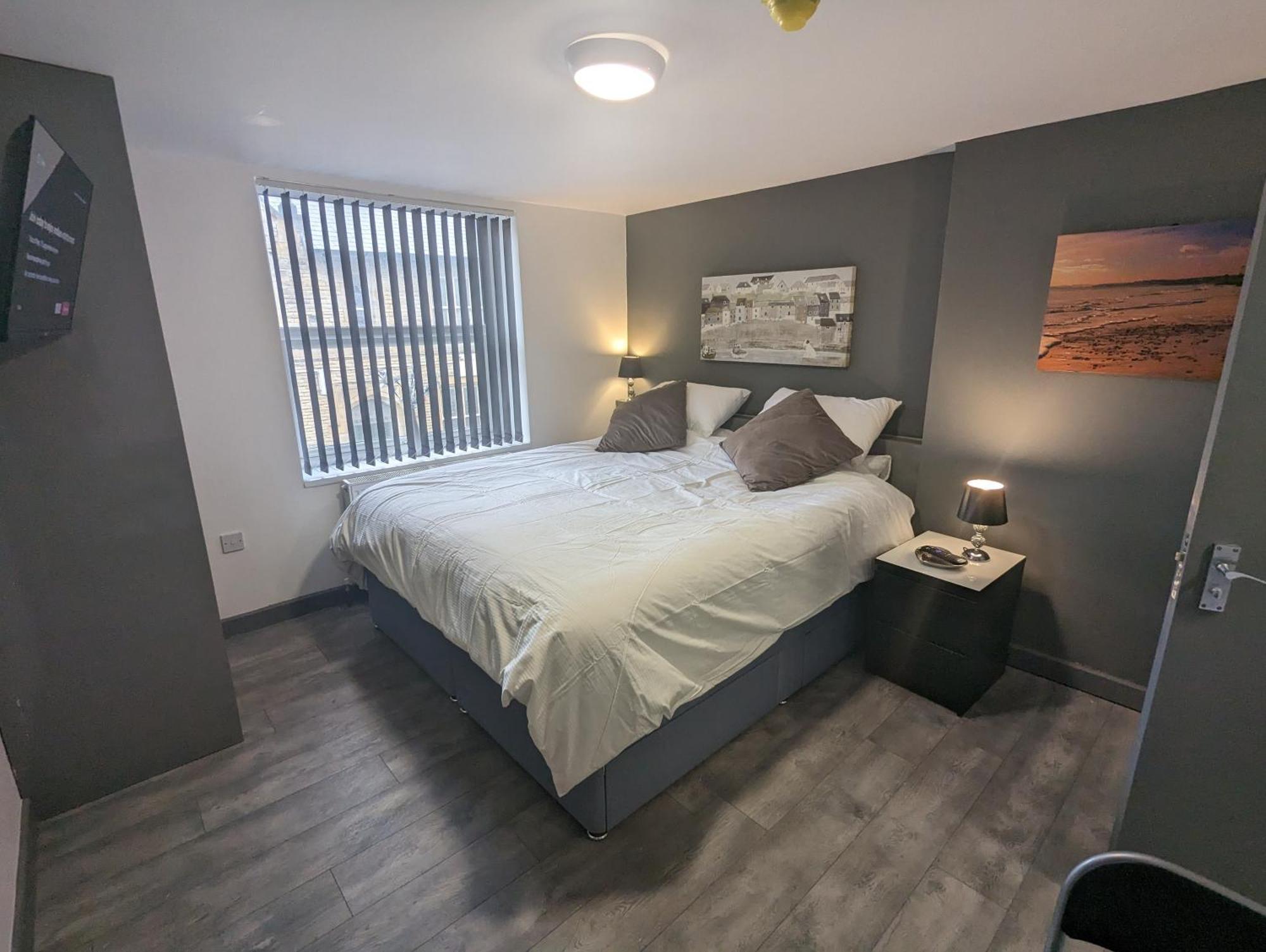 Station Apartment